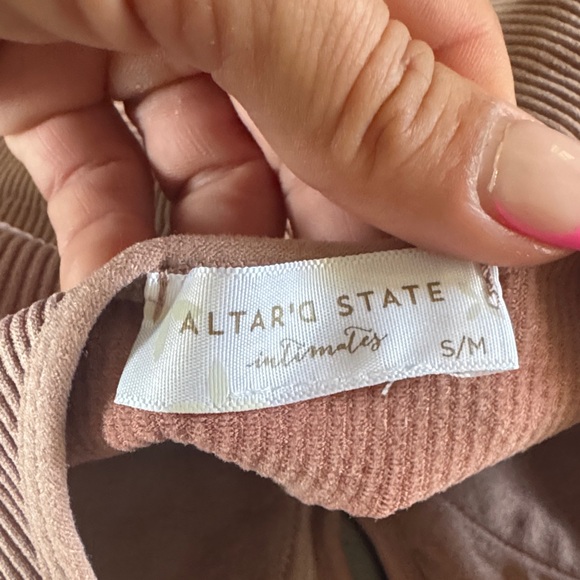 Altar'd State Blush Ribbed Tank Top - Picture 3 of 3